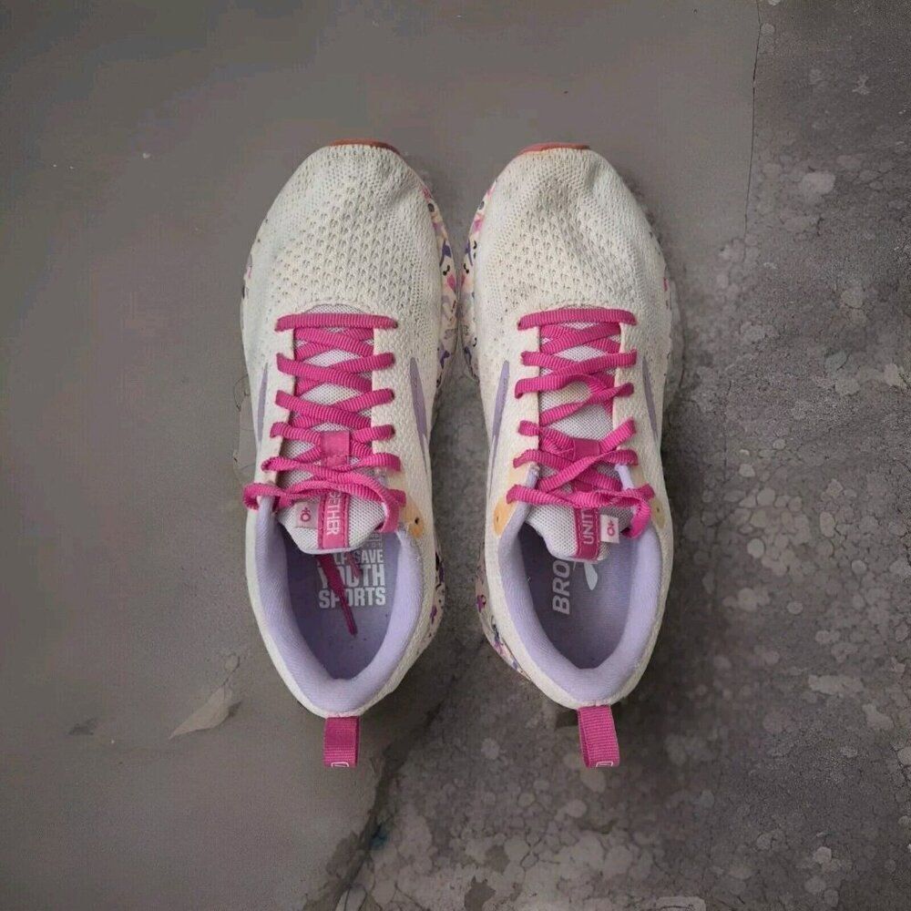 Brooks Revel 4 Athletic Running Shoes Women's Size 7.5 - Picture 4 of 7